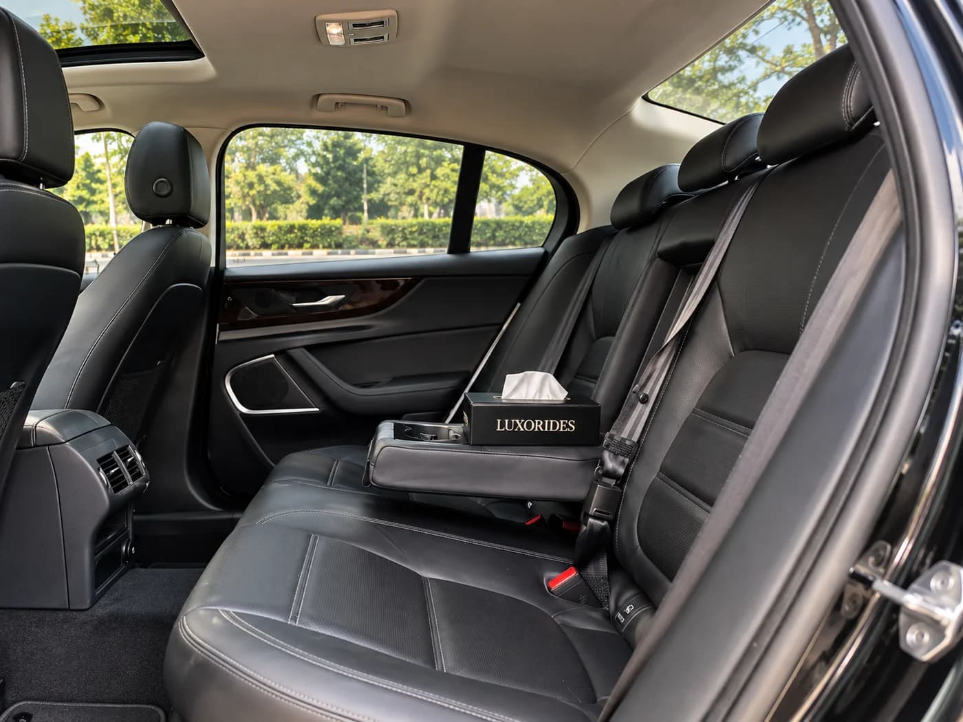 Jaguar XE cabin interior 2