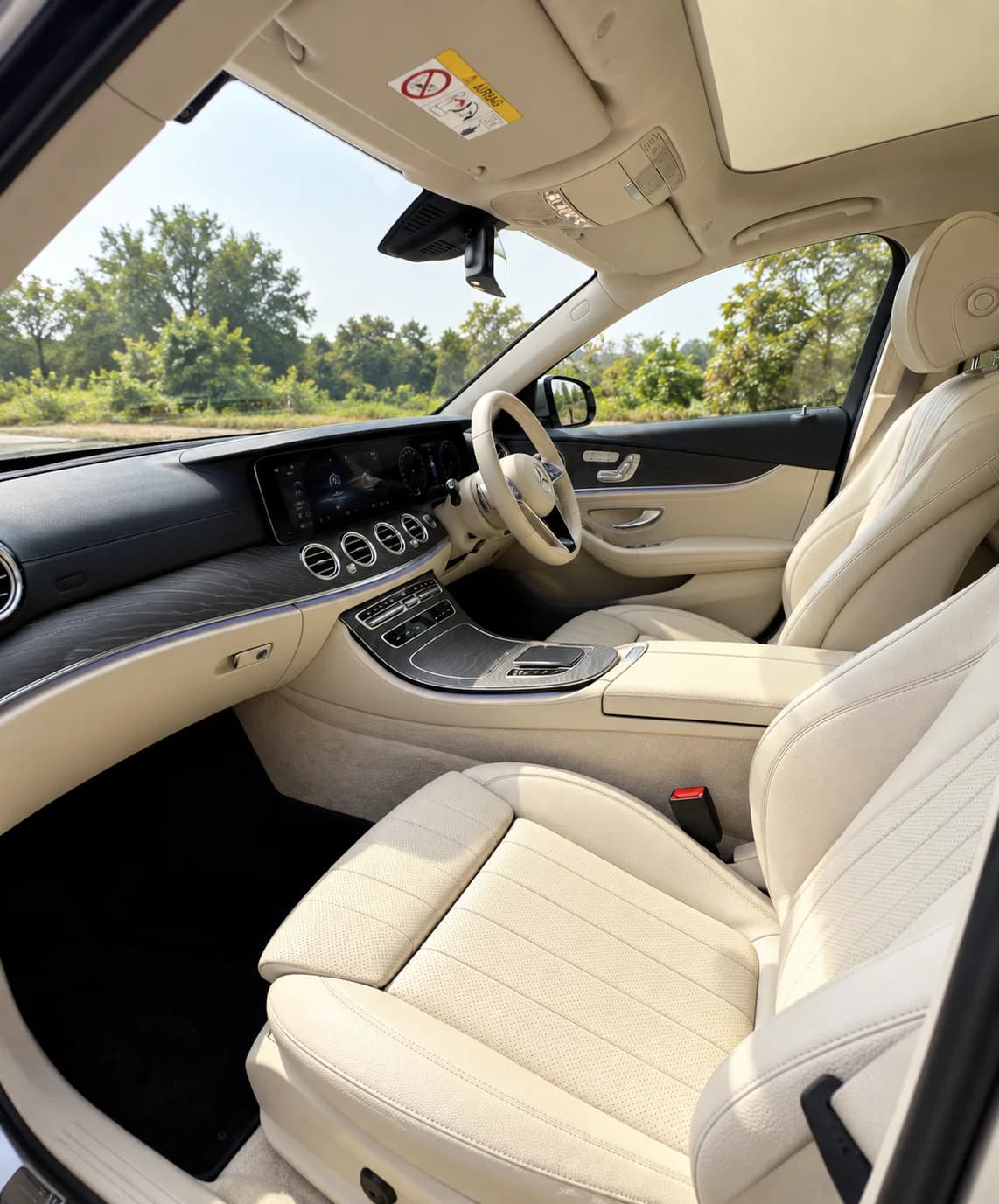 Mercedes-Benz E-Class cabin interior 3