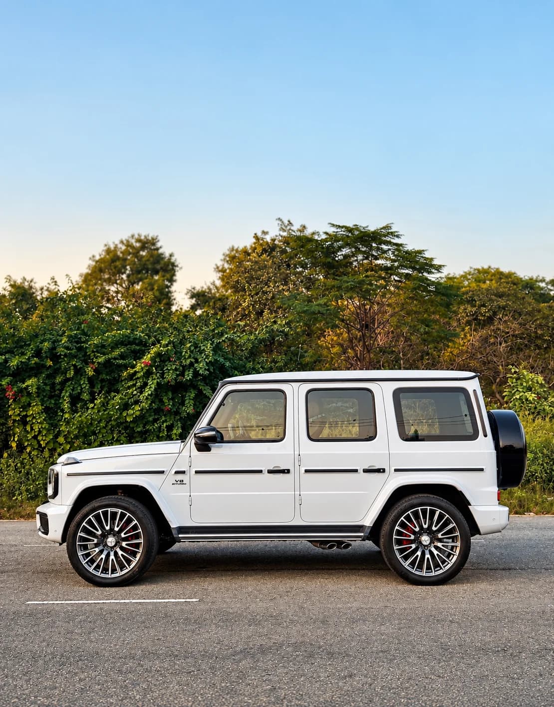 Mercedes-Benz G Wagon exterior view 1