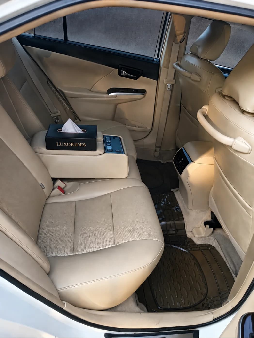 Toyota Camry Hybrid cabin interior 4