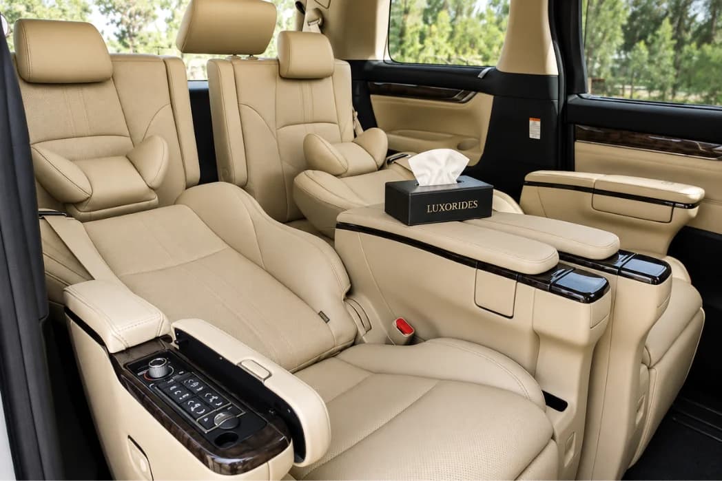 Toyota Vellfire (White) cabin interior 1